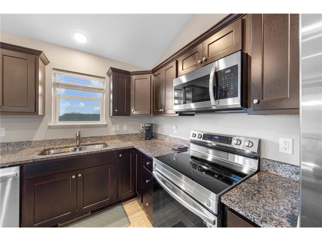 902 Emily Court NE Montgomery MN 56069 7094576 image9