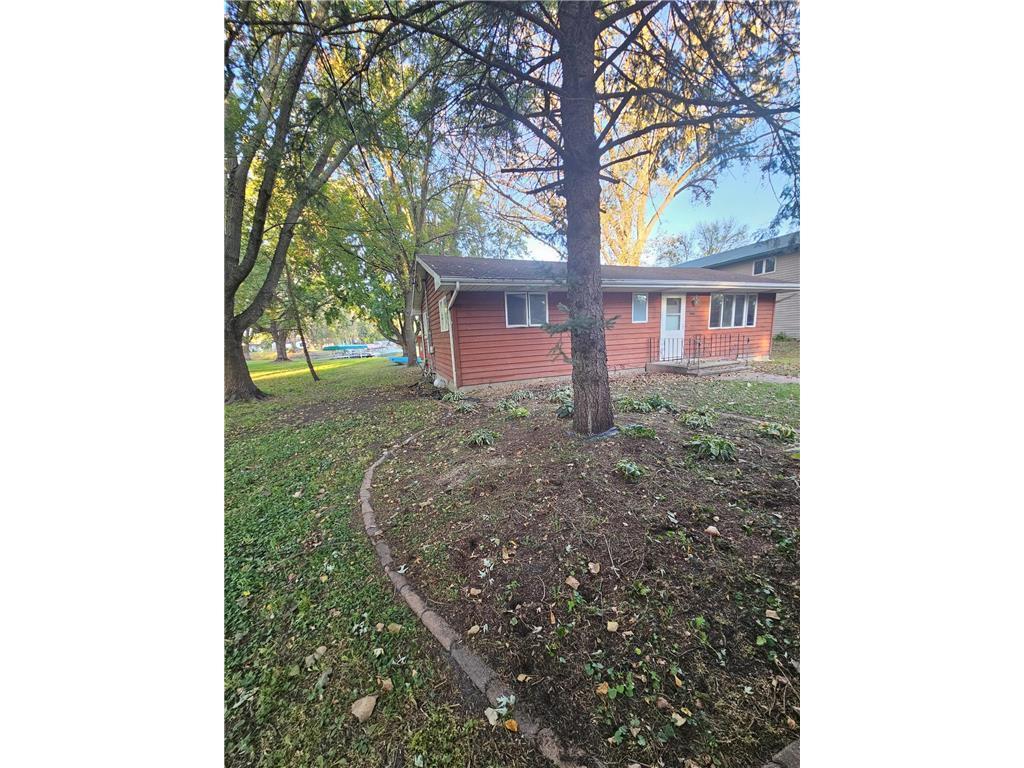 902 Marion Street Waterville MN 56096 - Tetonka 7031880 image12