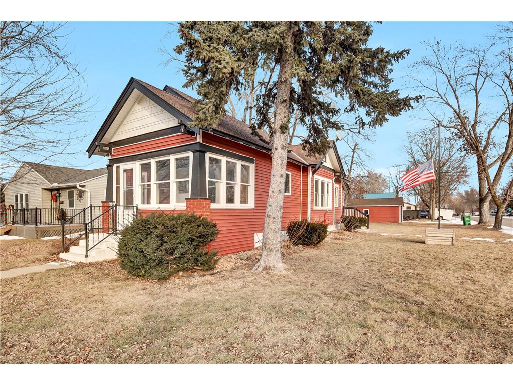 902 N Sibley Avenue Litchfield MN 55355 6648042 image1