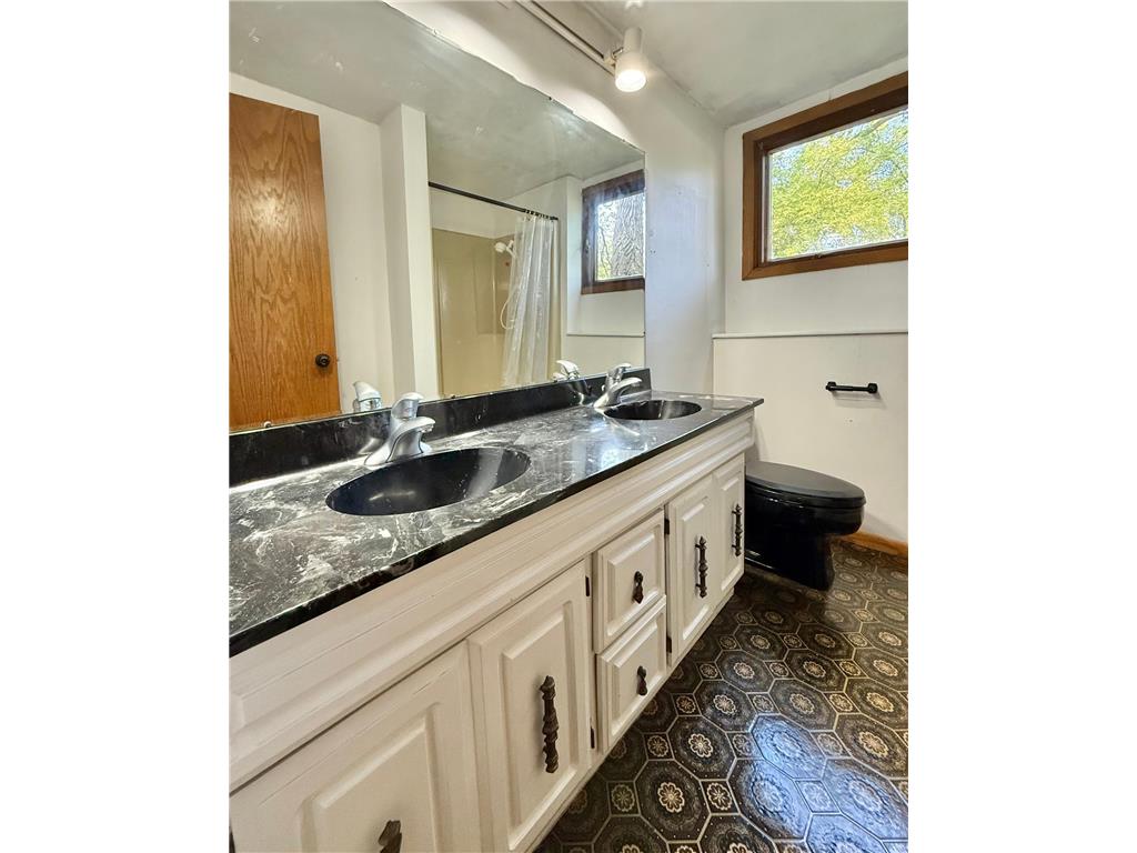 902 Oakmont Drive Thief River Falls MN 56701 6788779 image38