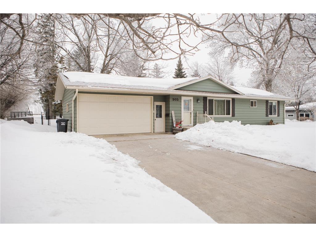 902 W 4th Street Morris MN 56267 6347370 image1
