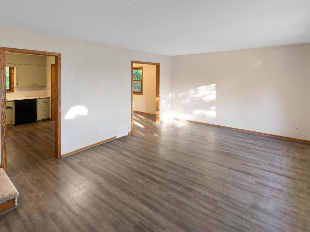 9020 Blaisdell Avenue S Bloomington MN 55420 6803576 image4