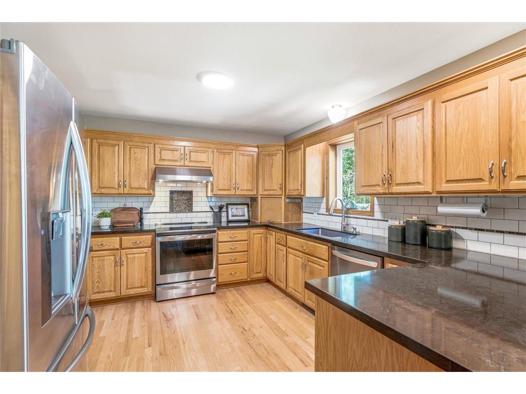 9020 Parkside Drive Woodbury MN 55125 7029341 image14
