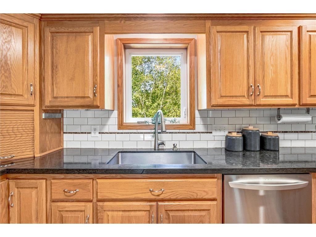 9020 Parkside Drive Woodbury MN 55125 7029341 image16