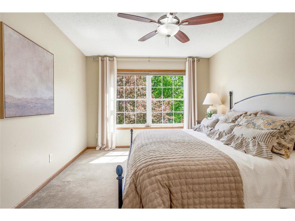 9020 Parkside Drive Woodbury MN 55125 7029341 image29