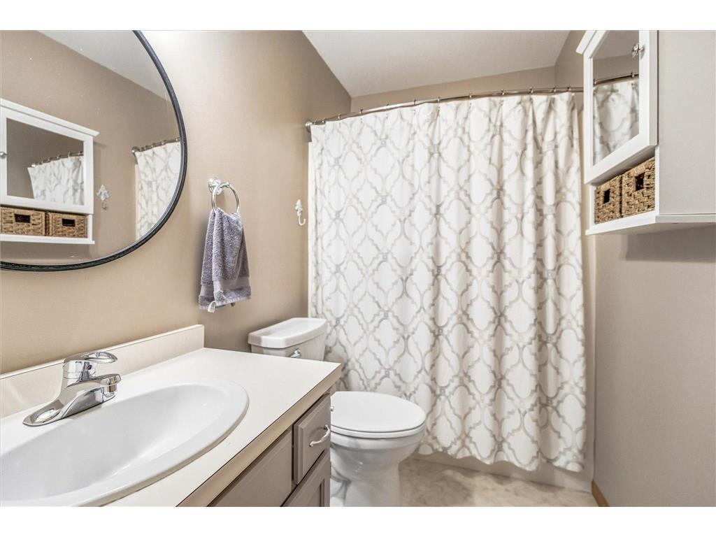 9020 Parkside Drive Woodbury MN 55125 7029341 image33