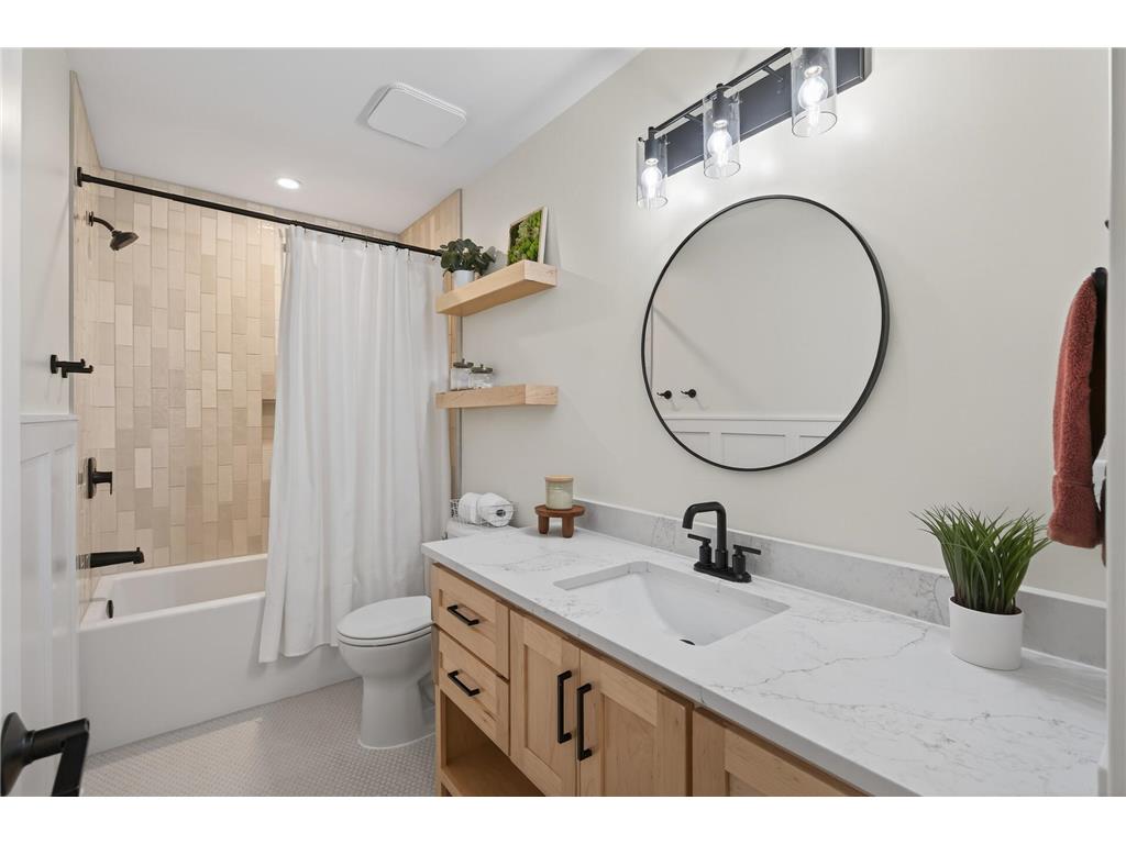 9020 Tamarack Lane Rockford MN 55373 7008619 image17