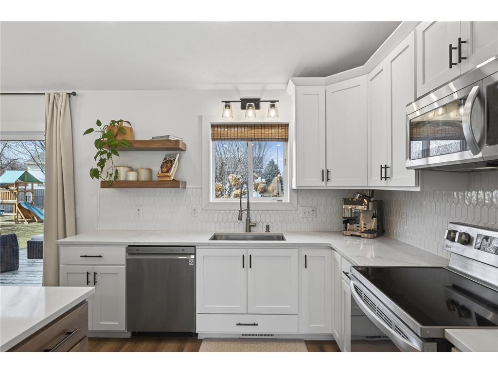 9020 Tamarack Lane Rockford MN 55373 7008619 image8