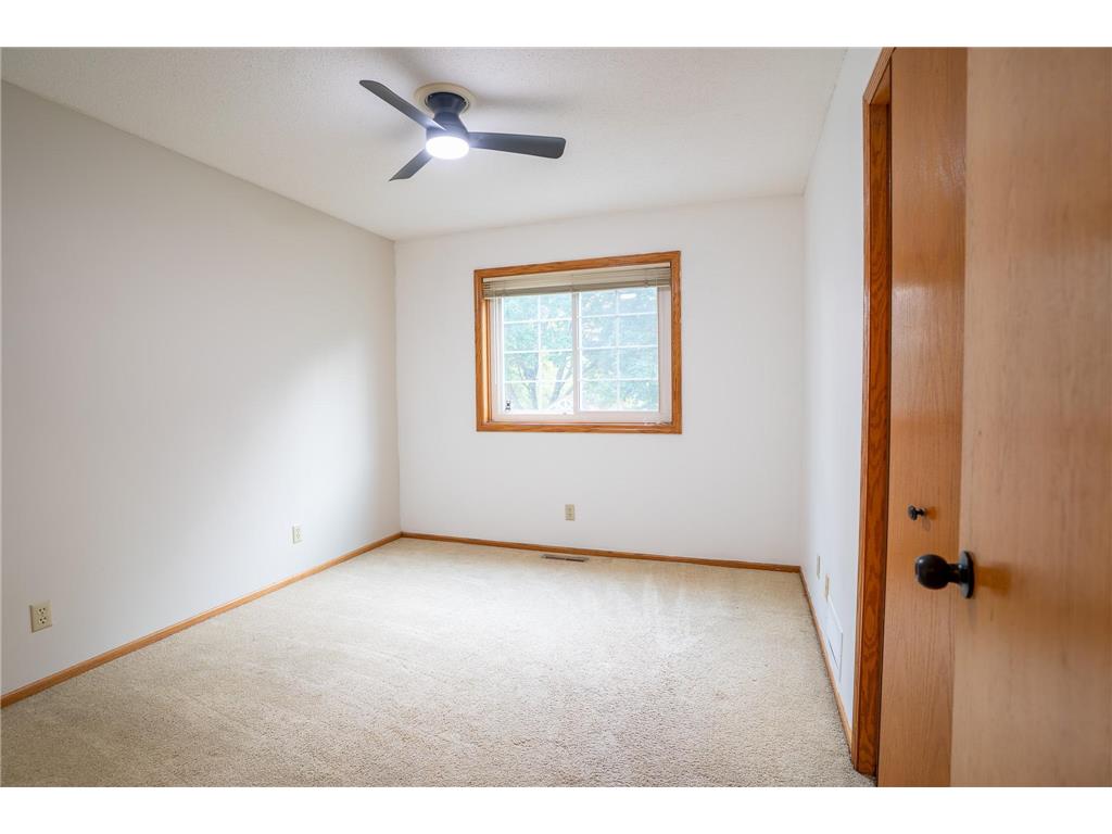 9023 Nantwick Ridge Brooklyn Park MN 55443 7072704 image14