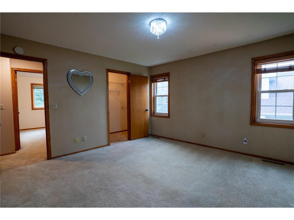 9023 Nantwick Ridge Brooklyn Park MN 55443 7072704 image9
