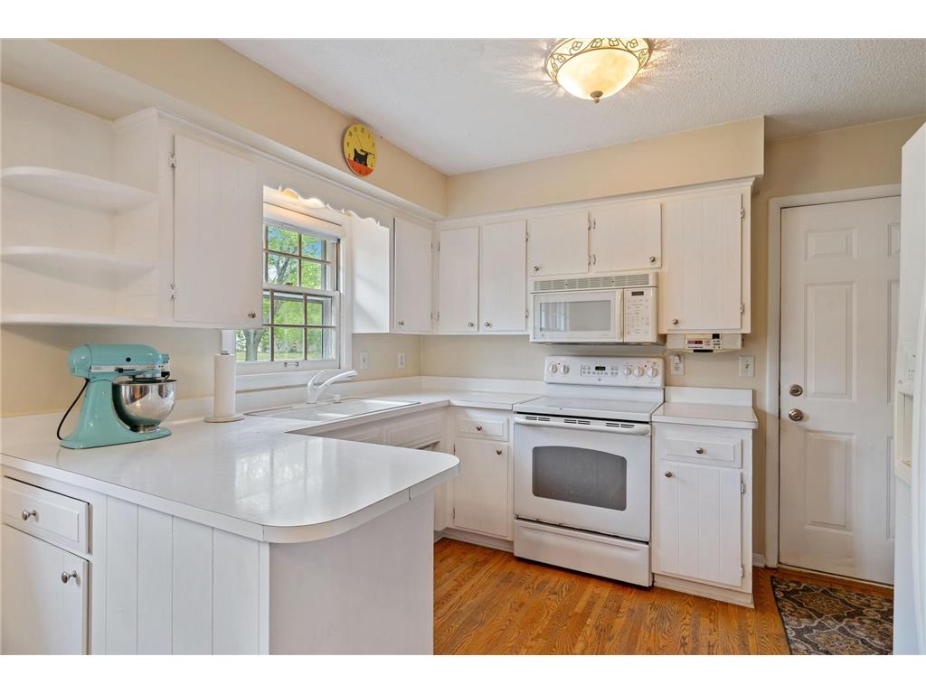 9024 47 1/2 Avenue N New Hope MN 55428 7077625 image5