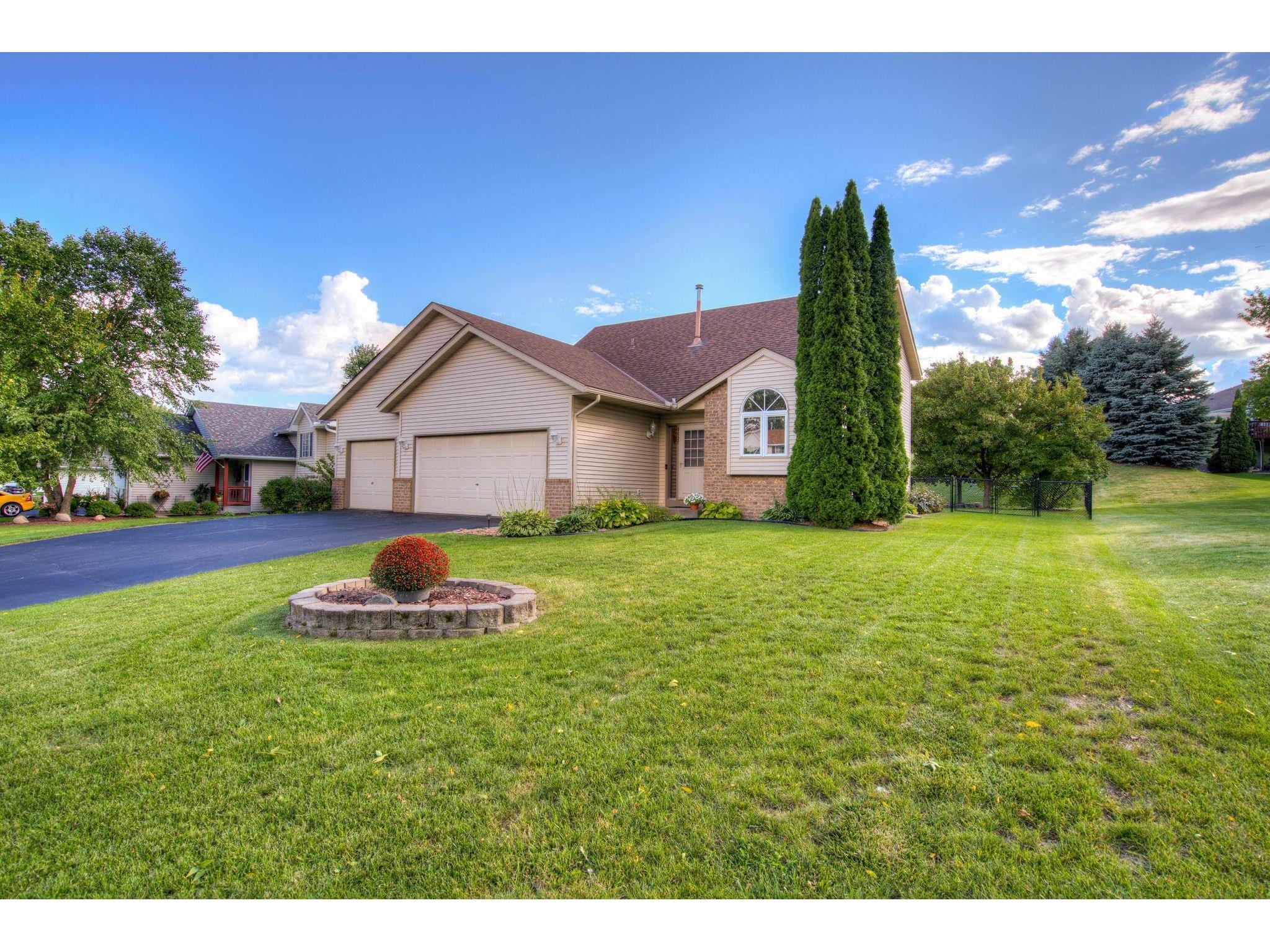 9027 Parkside Drive Woodbury MN 55125 6107709 image1