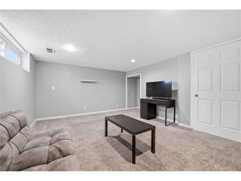 9029 18th Avenue S Bloomington MN 55425 7069661 image11