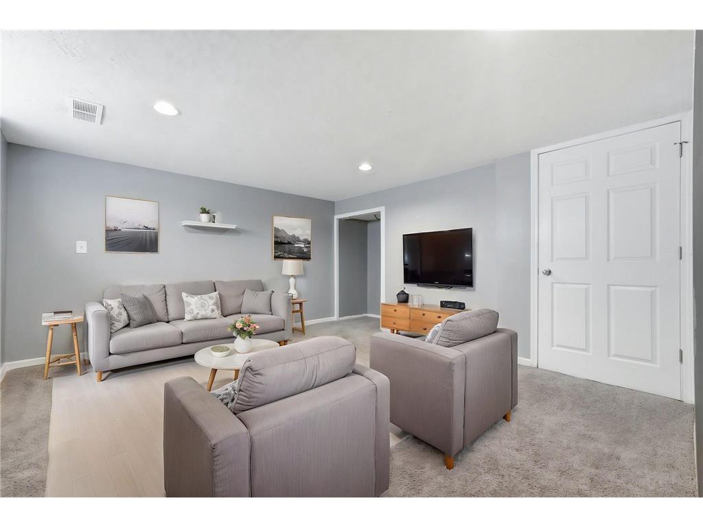9029 18th Avenue S Bloomington MN 55425 7107960 image37