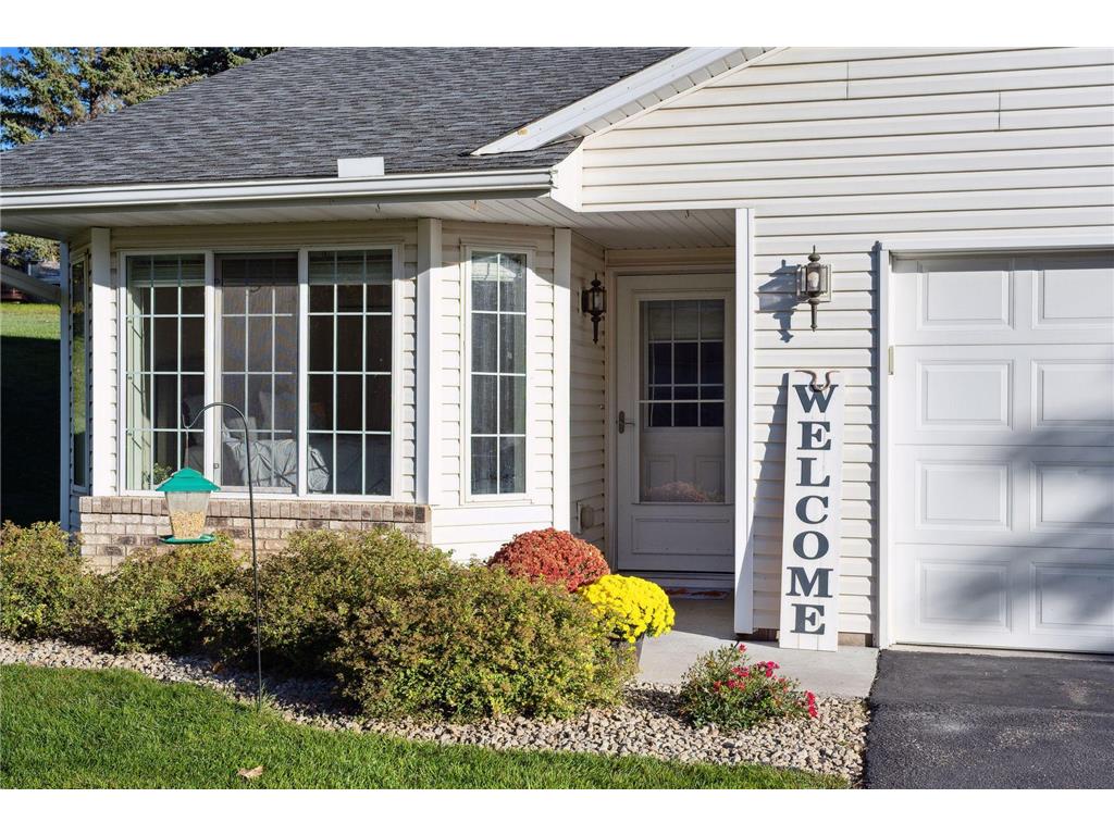 9029 Marsh Run Street Rockford MN 55373 6446095 image1