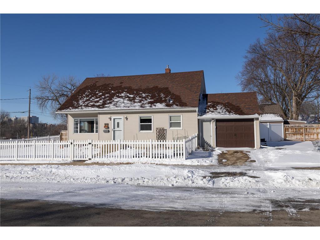 903 10th Avenue NE Rochester MN 55906 6681342 image1