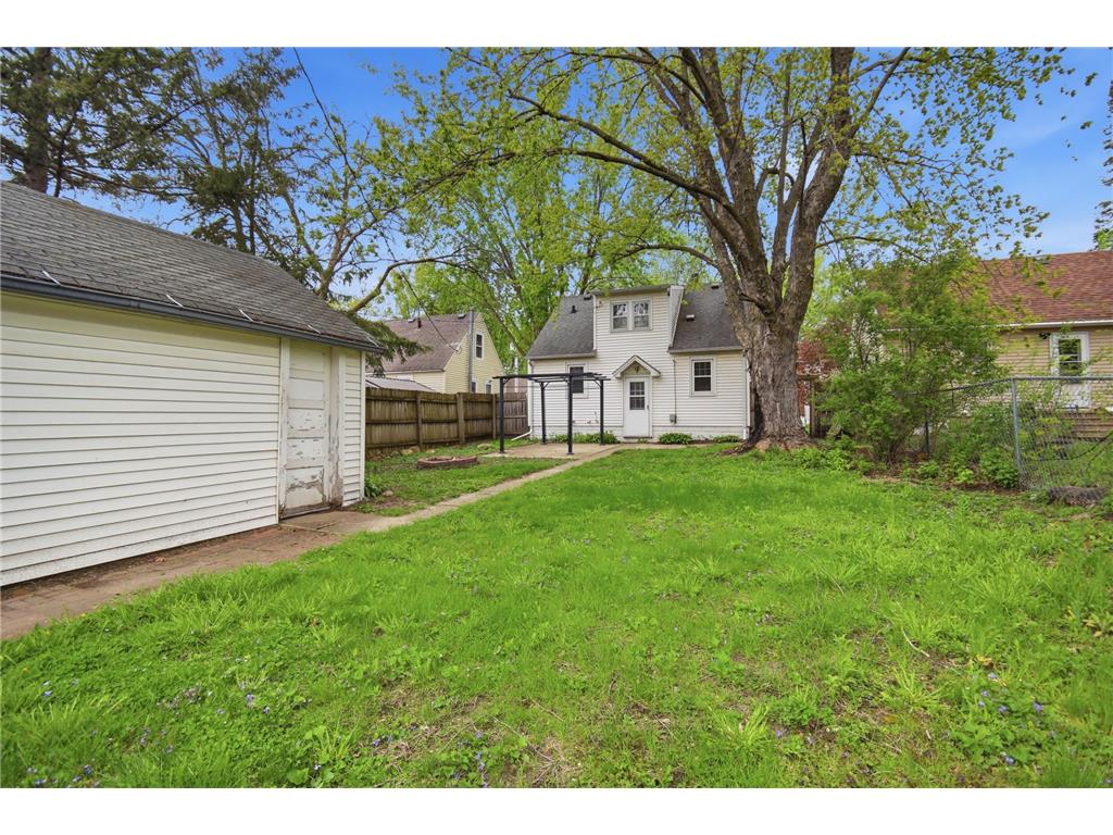 903 11th Avenue SW Austin MN 55912 7068300 image17