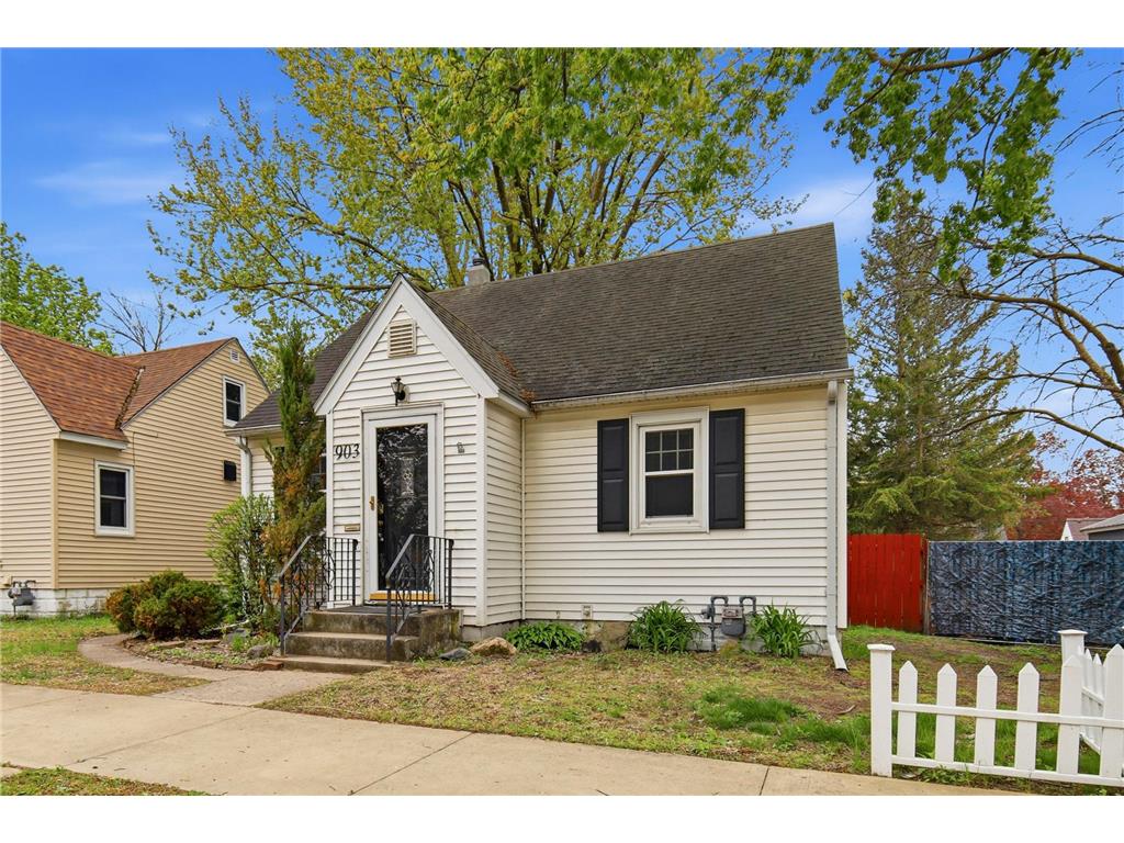 903 11th Avenue SW Austin MN 55912 7068300 image2