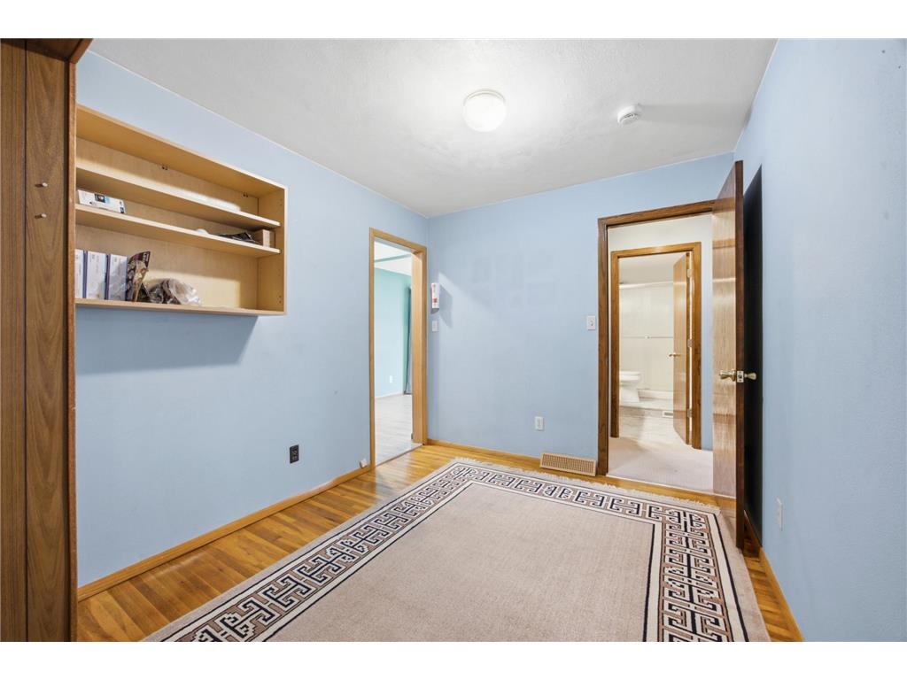 903 19th Street N Moorhead MN 56560 7095435 image16