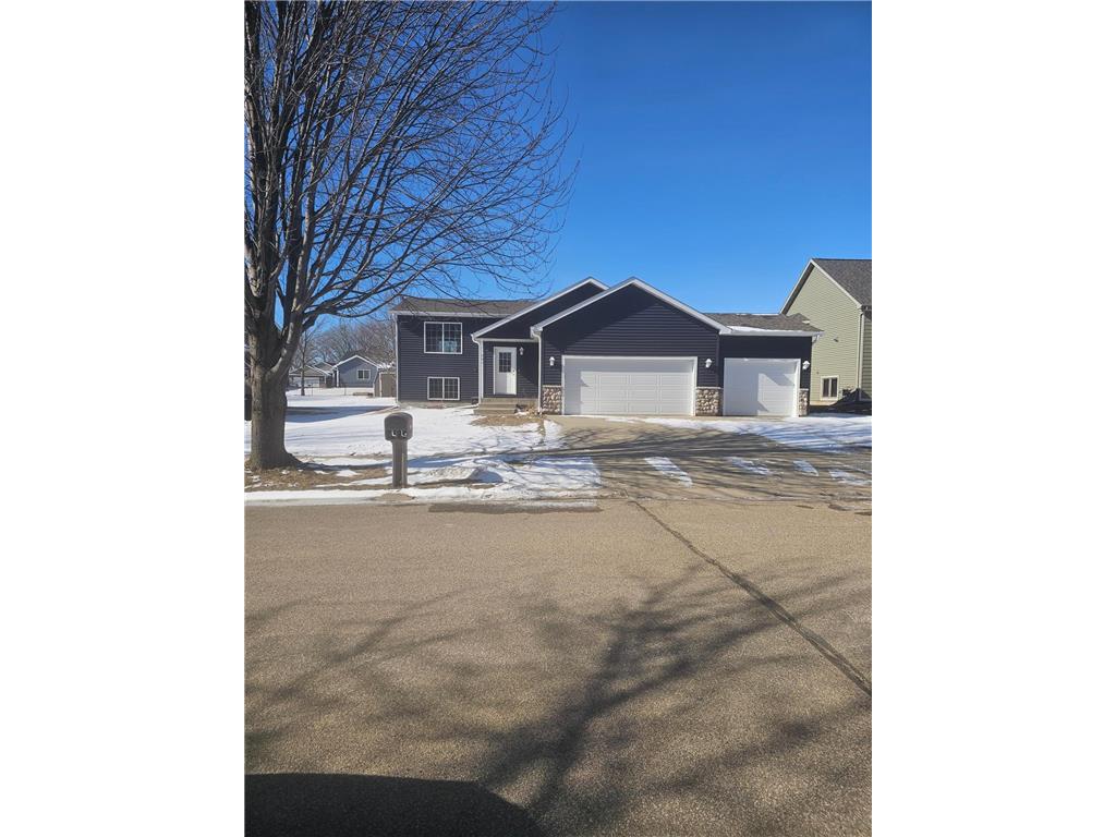 903 8th Avenue NE Kasson MN 55944 7026811 image1