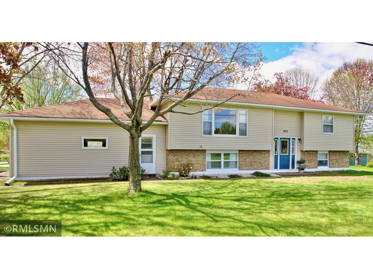 903 Campbell Street N, Prescott, WI 54021 MLS 5752984 Edina Realty