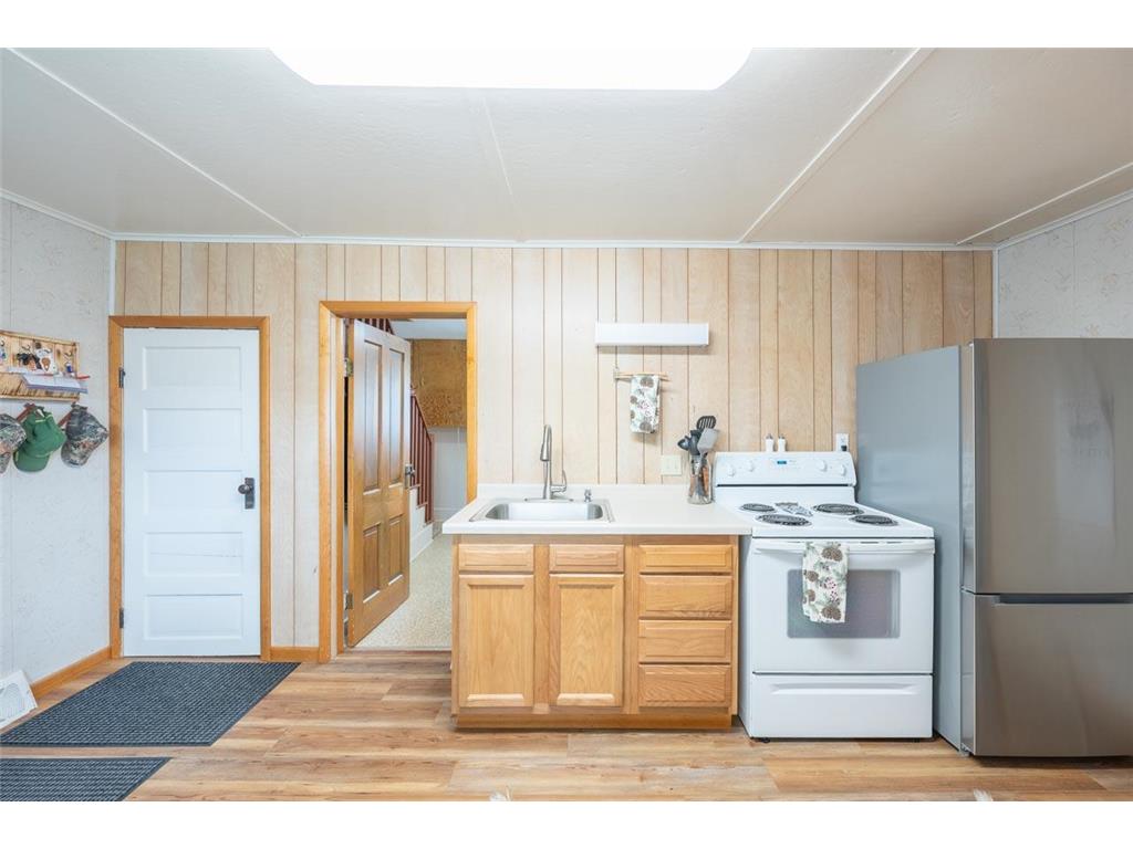 903 Gary Street Calumet MN 55716 7093314 image16