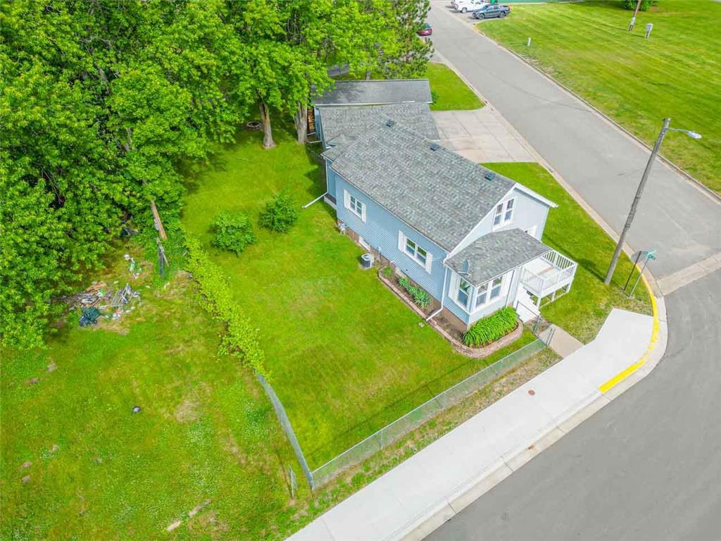 903 Gary Street Calumet MN 55716 7093314 image38