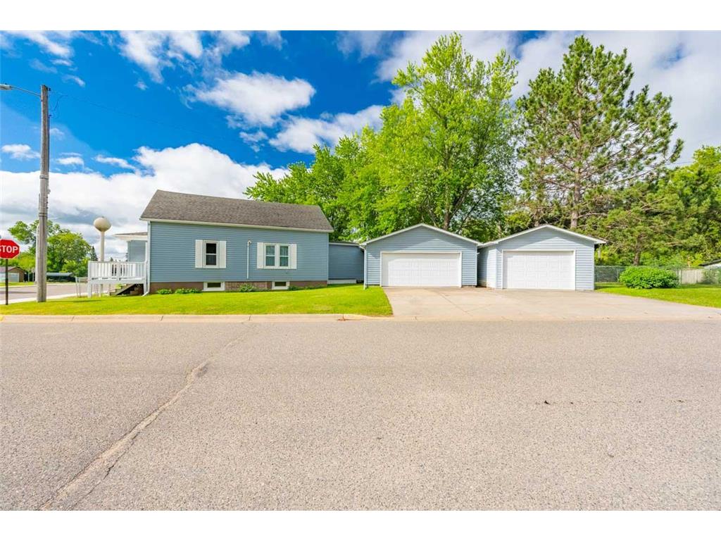 903 Gary Street Calumet MN 55716 7093314 image39