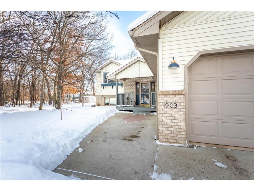 903 Geneva Drive Alexandria MN 56308 7000840 image1