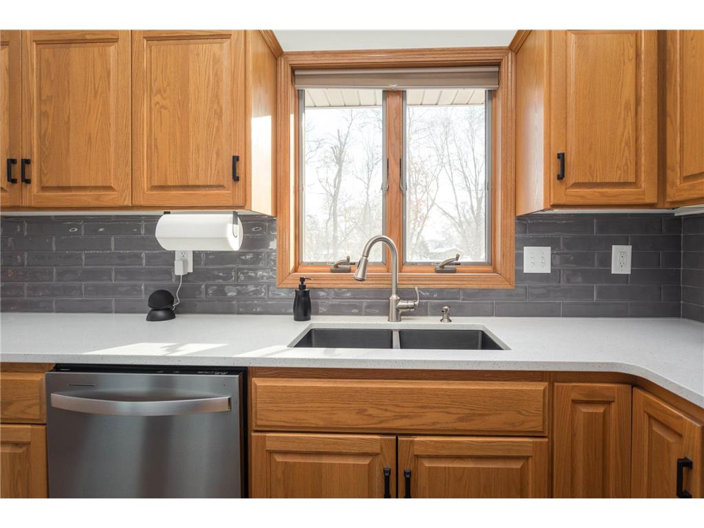 903 Geneva Drive Alexandria MN 56308 7000840 image12