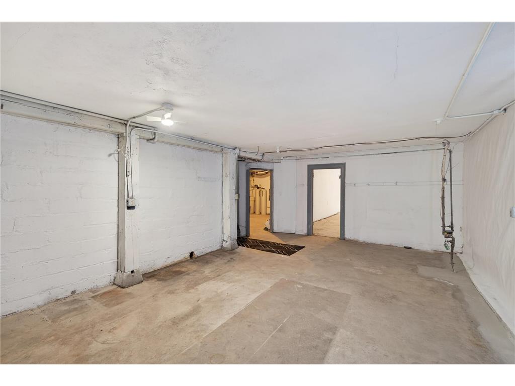 903 Logan Avenue N Minneapolis MN 55411 7065519 image25