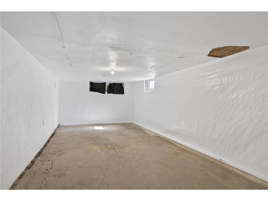 903 Logan Avenue N Minneapolis MN 55411 7065519 image26