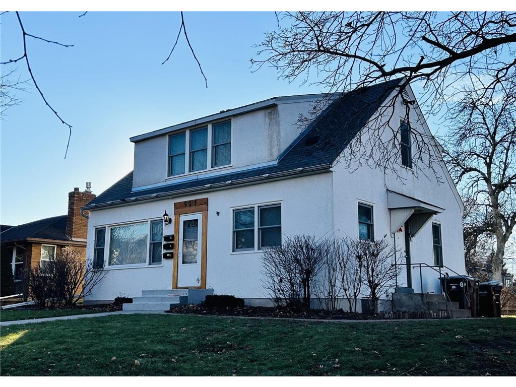 903 Manomin Avenue West Saint Paul MN 55118 6487288 image1