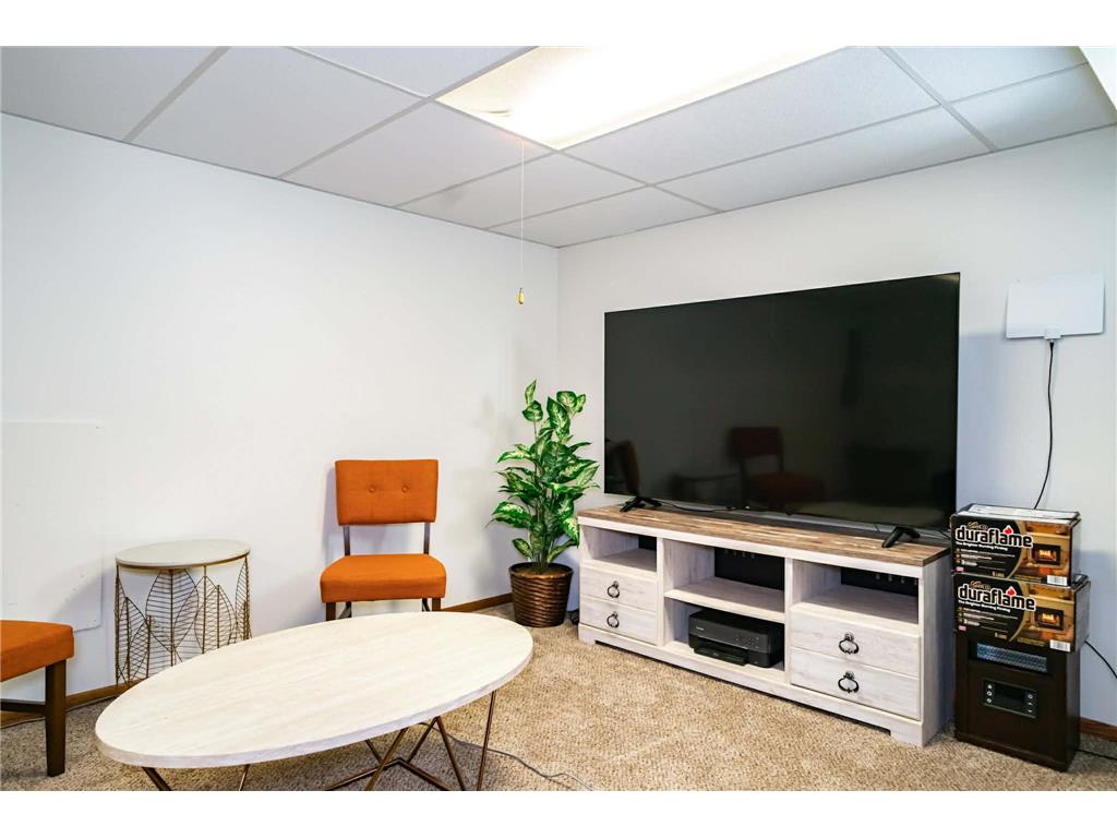 903 Marion Street Saint Paul MN 55117 6820593 image11