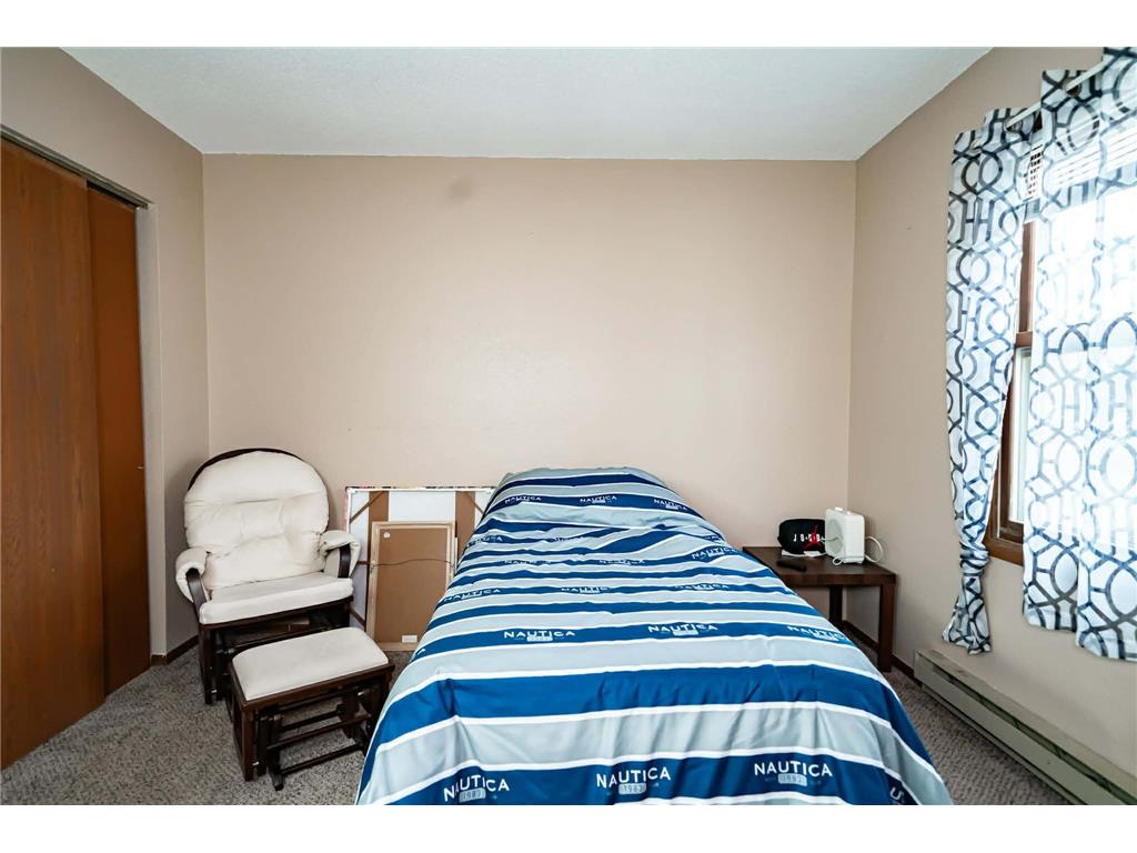 903 Marion Street Saint Paul MN 55117 6820593 image22