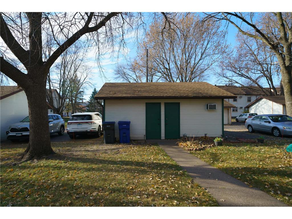 903 Marion Street Saint Paul MN 55117 6820593 image3