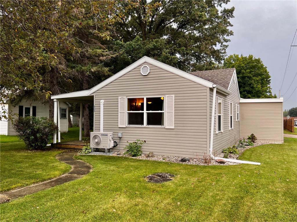 903 Tindolph Avenue S Thief River Falls MN 56701 6590572 image1