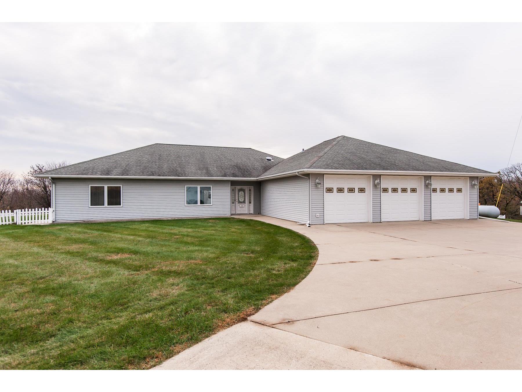 9030 150th Avenue SE, Chatfield, MN 55923 MLS 5676091 Edina Realty