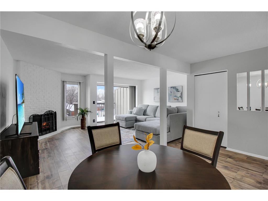 9030 Neill Lake Road #A Eden Prairie MN 55347 - Neil 6644776 image1