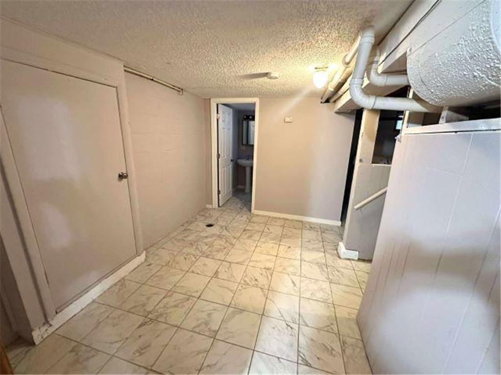 9030 Oakland Avenue S Bloomington MN 55420 6825088 image21