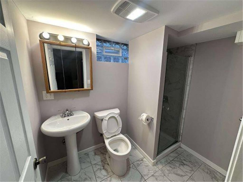 9030 Oakland Avenue S Bloomington MN 55420 6825088 image24