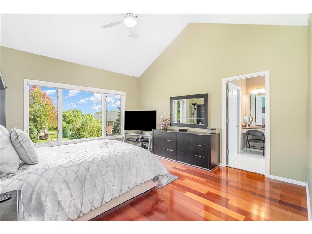 9031 Highview Lane Woodbury MN 55125 6810310 image20