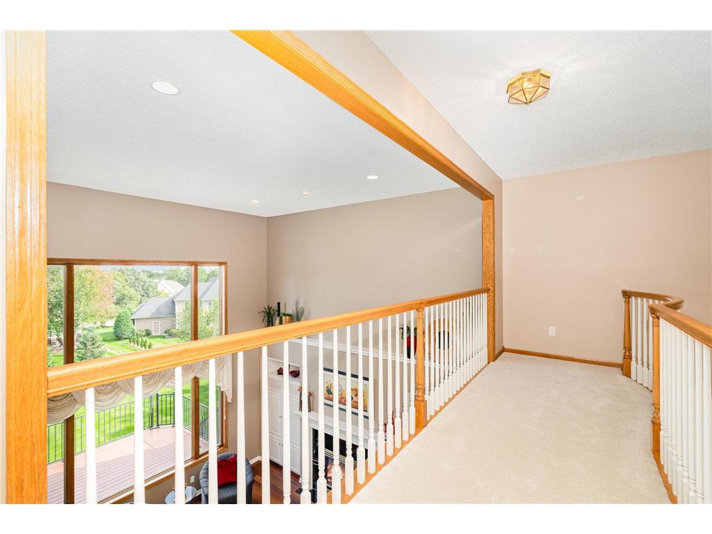 9031 Highview Lane Woodbury MN 55125 6810310 image24