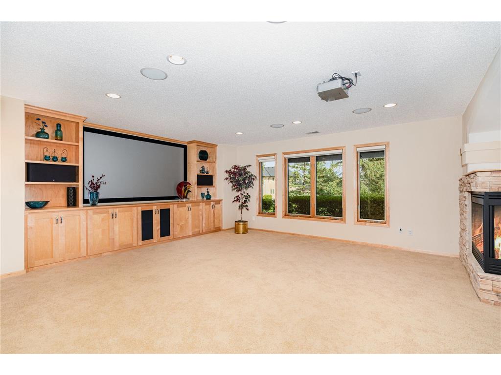 9031 Highview Lane Woodbury MN 55125 6810310 image30