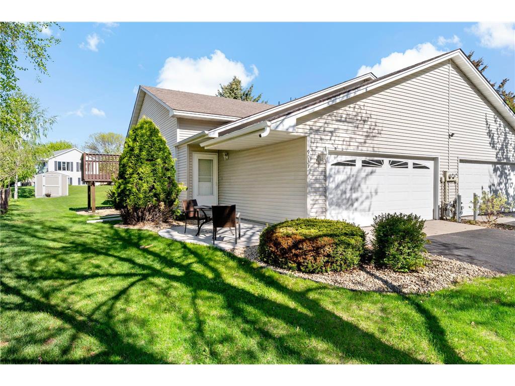 9031 Magnolia Lane N Maple Grove MN 55369 7070091 image1