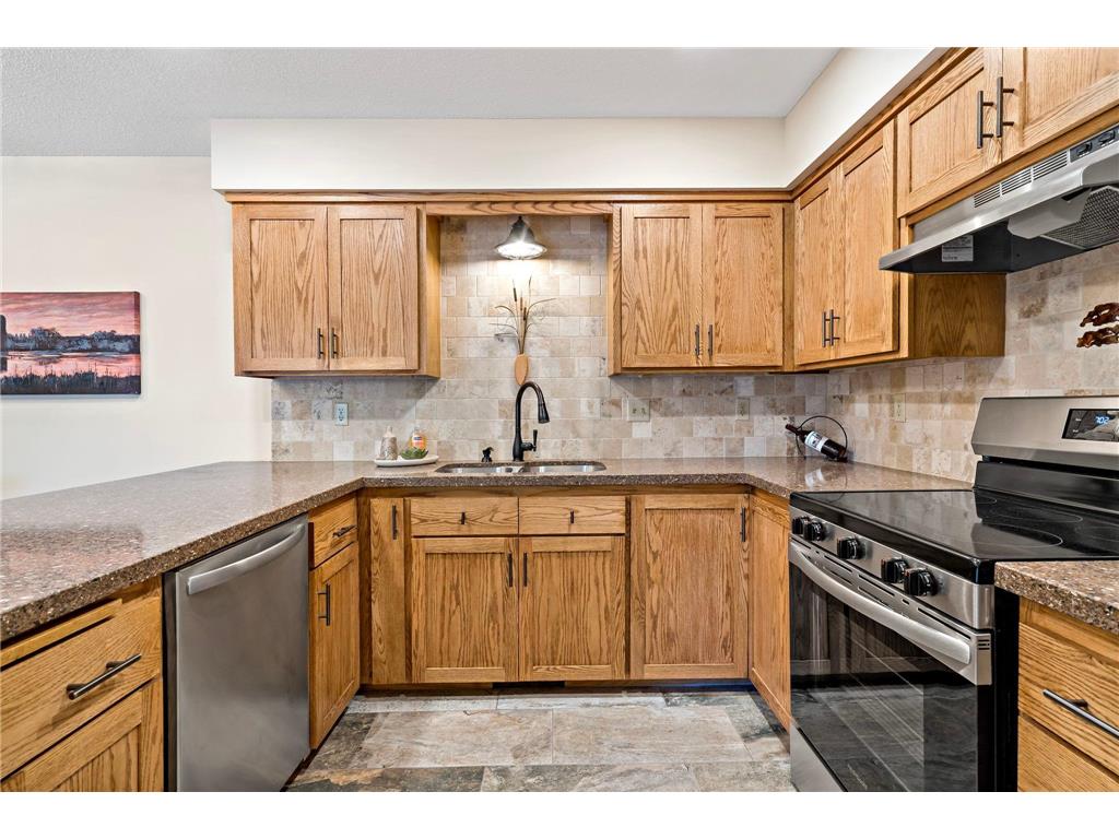 9031 Magnolia Lane N Maple Grove MN 55369 7070091 image9