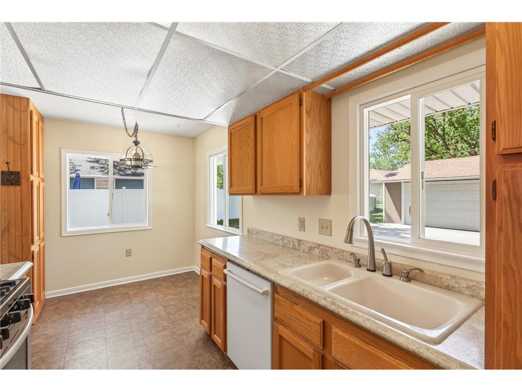 9032 Morgan Avenue S Bloomington MN 55431 7075161 image13