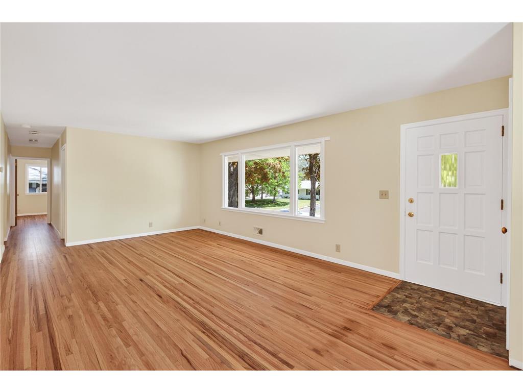 9032 Morgan Avenue S Bloomington MN 55431 7075161 image2