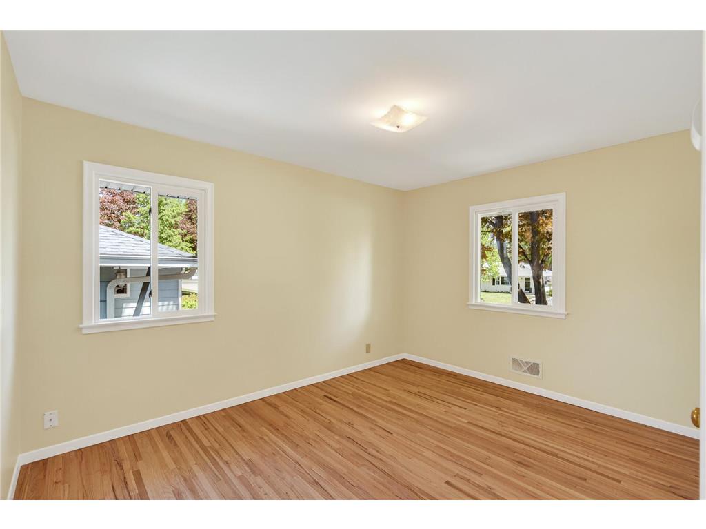9032 Morgan Avenue S Bloomington MN 55431 7075161 image21