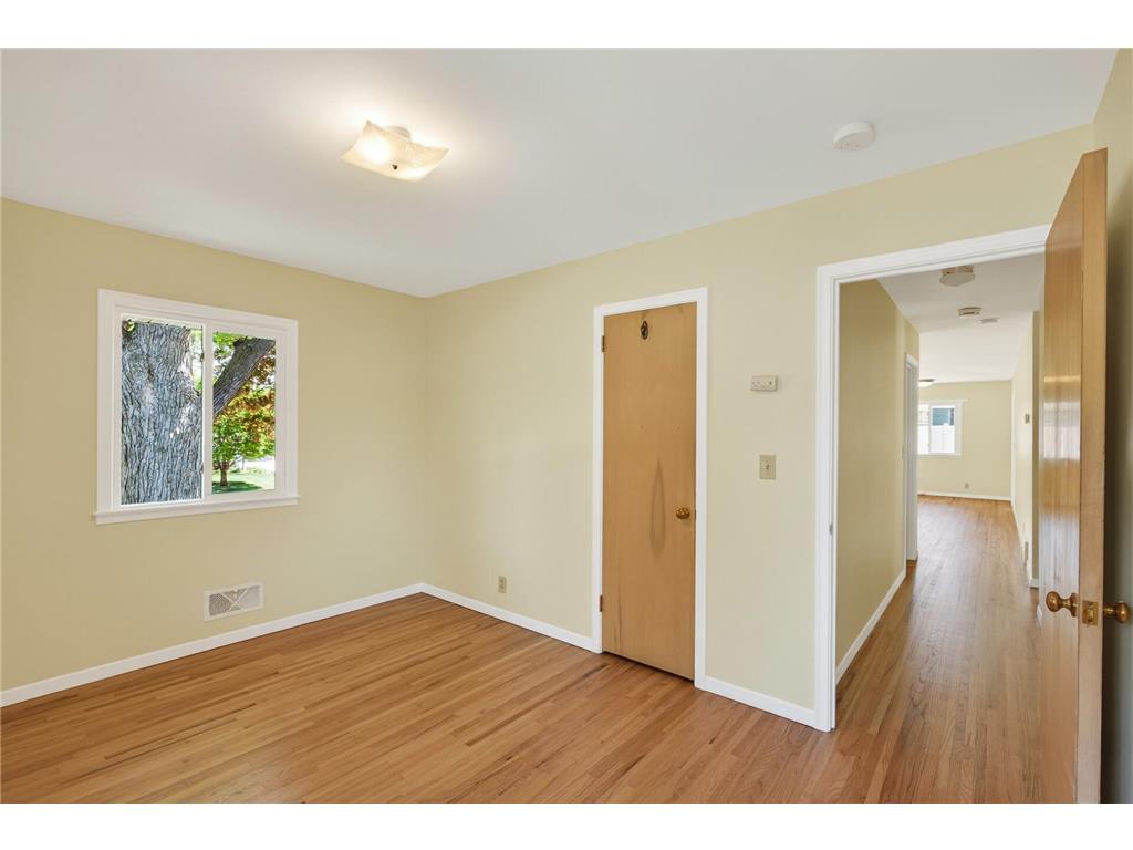 9032 Morgan Avenue S Bloomington MN 55431 7075161 image22